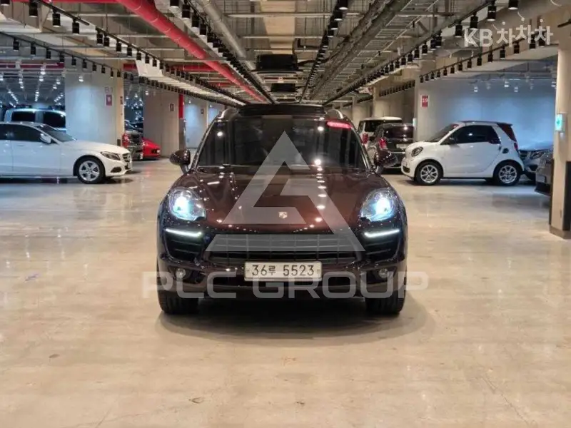 2015 Porsche Macan