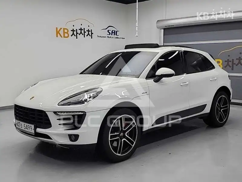 2015 Porsche Macan