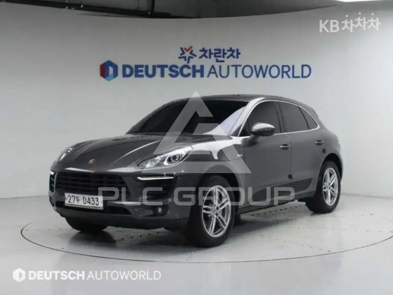 2015 Porsche Macan