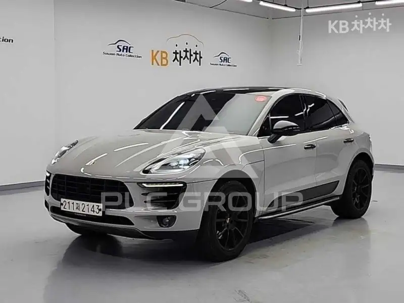 2015 Porsche Macan
