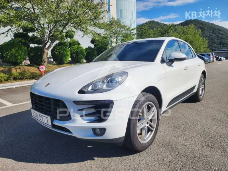2015 Porsche Macan