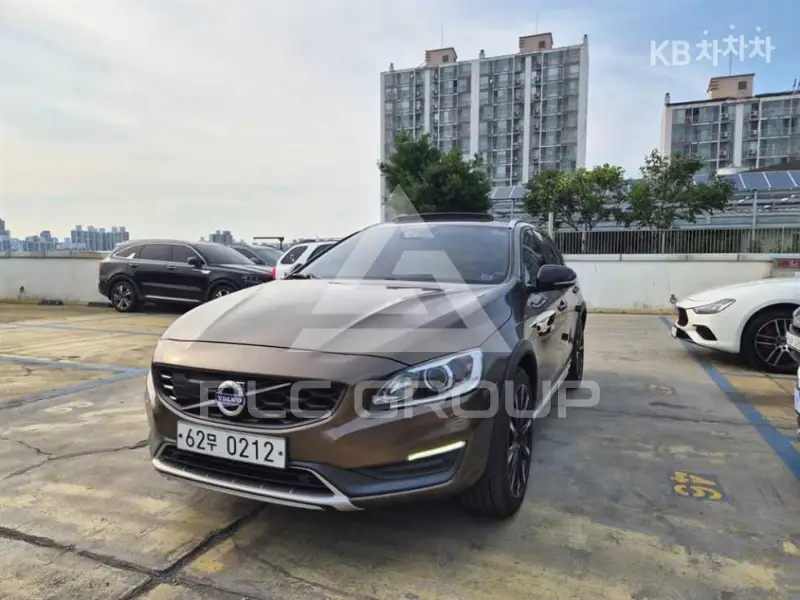 2015 Volvo V60