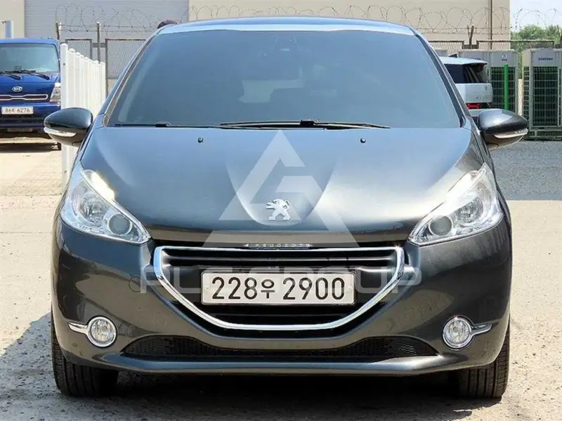 2015 Peugeot 208