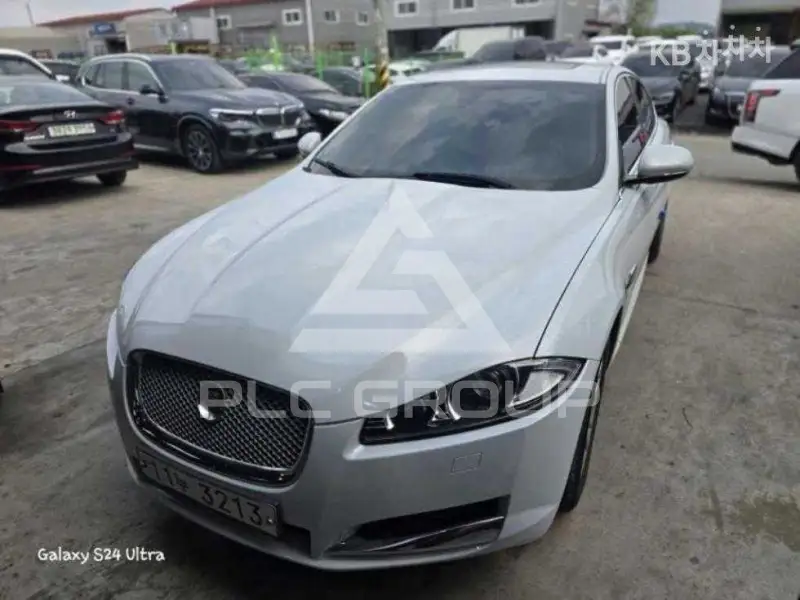 2015 Jaguar XF