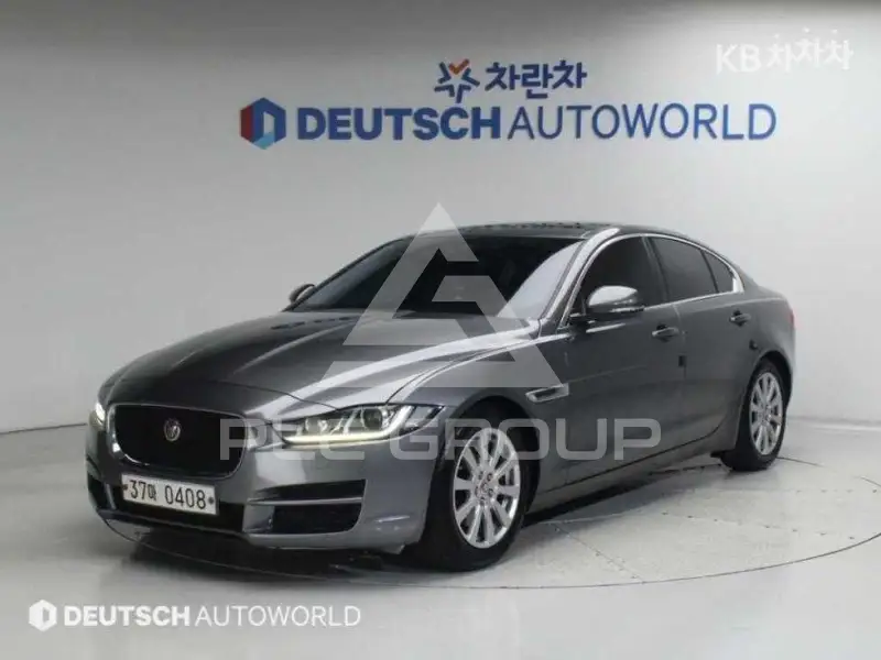2015 Jaguar XE