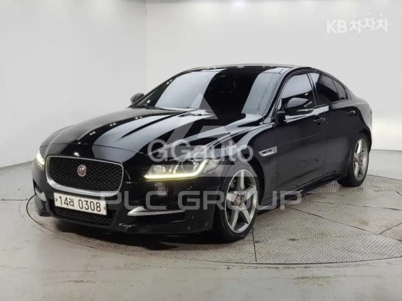 2015 Jaguar XE
