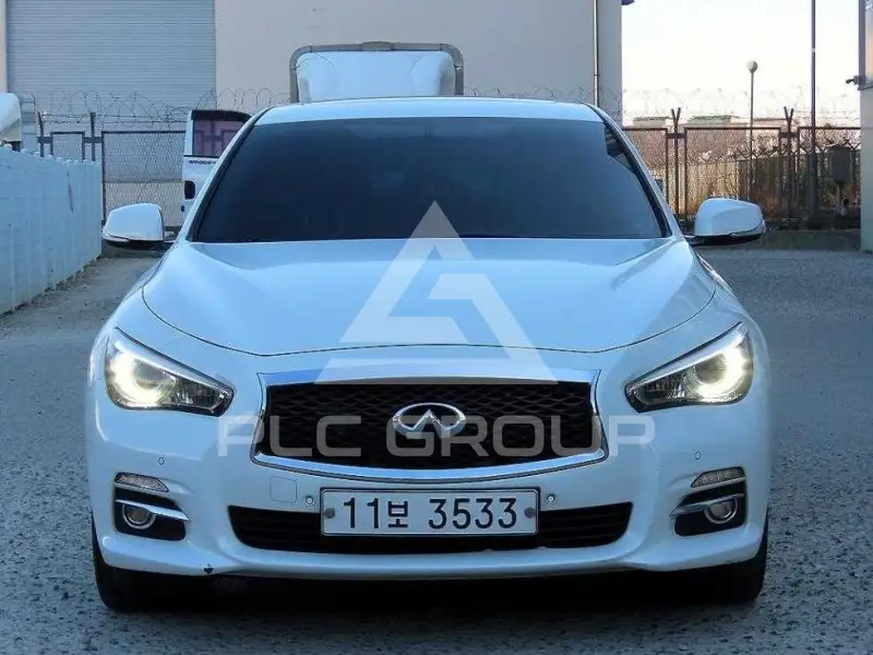 2015 Infinity Q