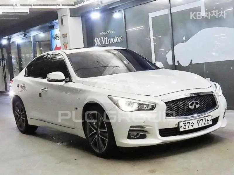 2015 Infinity Q