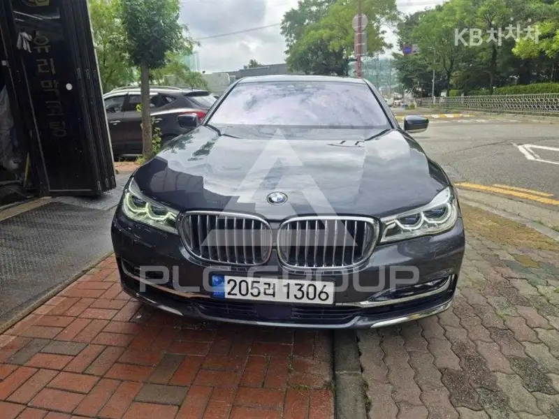 2016 BMW 7 Series