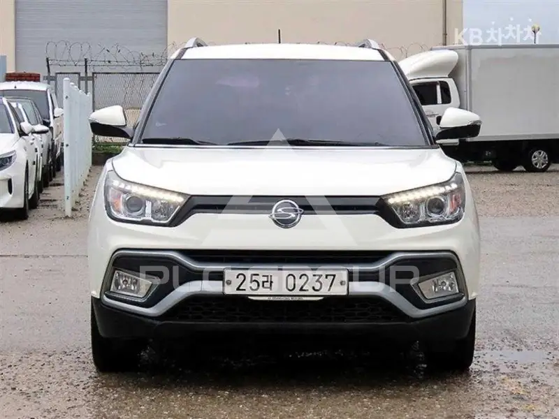 2016 KG Mobility Tivoli