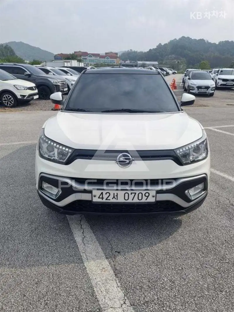 2016 KG Mobility Tivoli