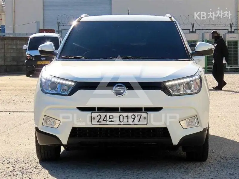 2016 KG Mobility Tivoli