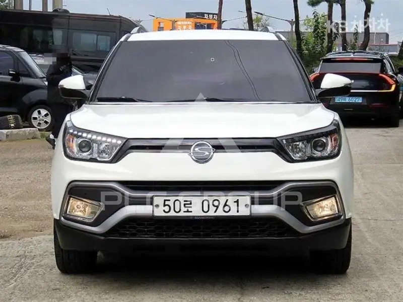 2016 KG Mobility Tivoli