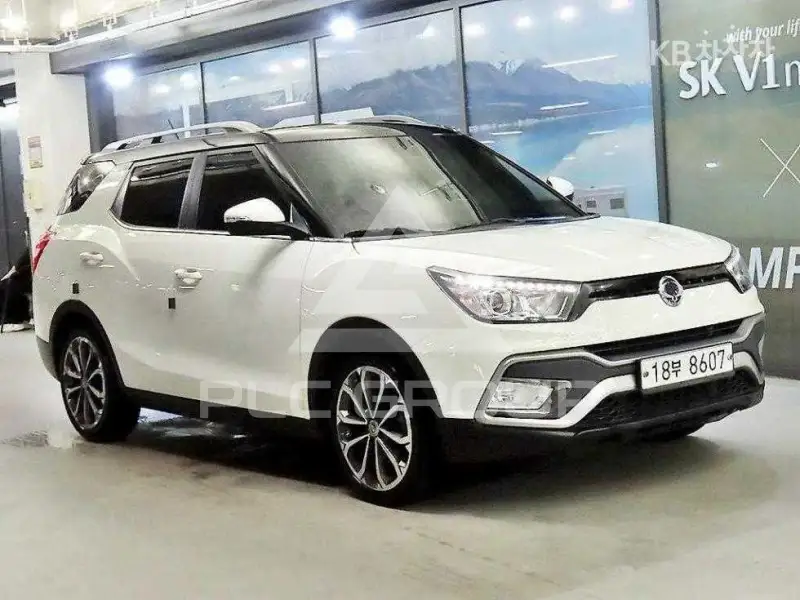 2016 KG Mobility Tivoli