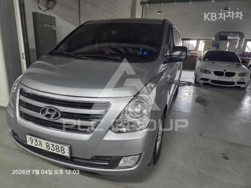 2016 Hyundai Starex