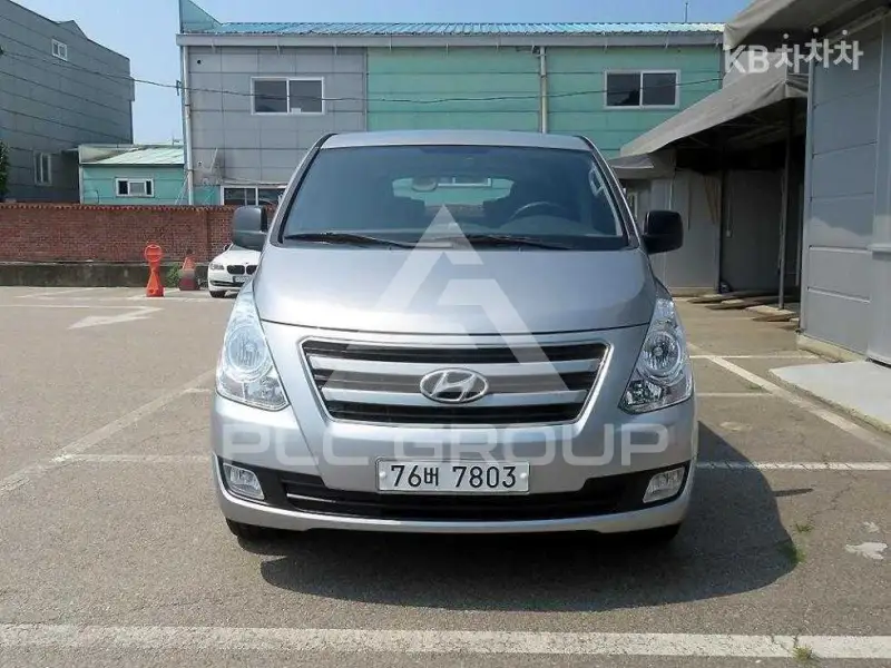 2016 Hyundai Starex
