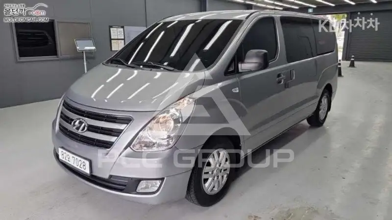 2016 Hyundai Starex