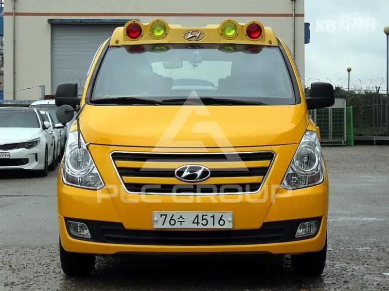 2016 Hyundai Starex