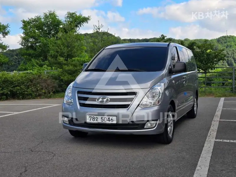 2016 Hyundai Starex