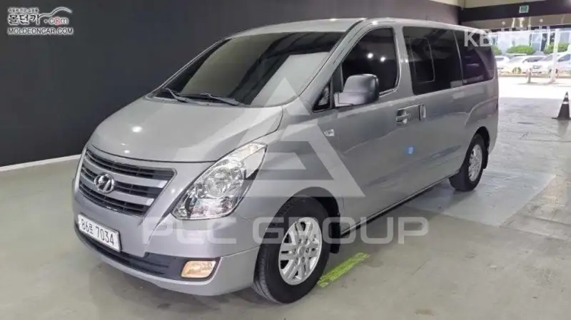 2016 Hyundai Starex