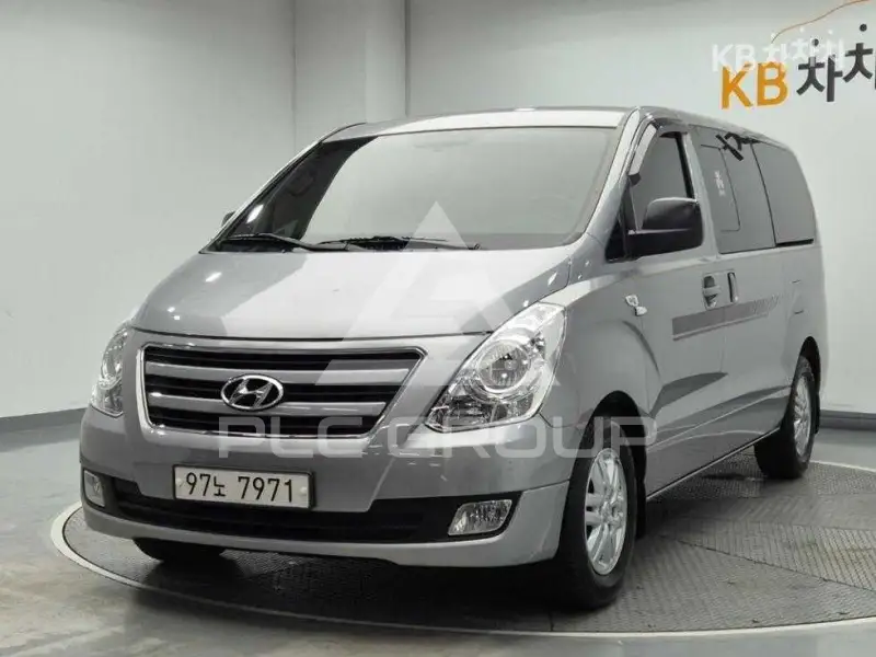 2016 Hyundai Starex