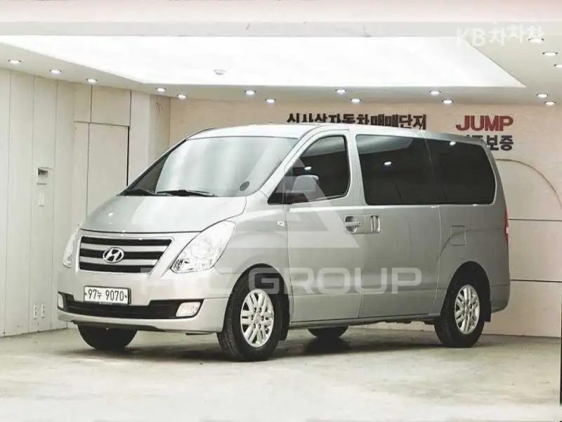 2016 Hyundai Starex