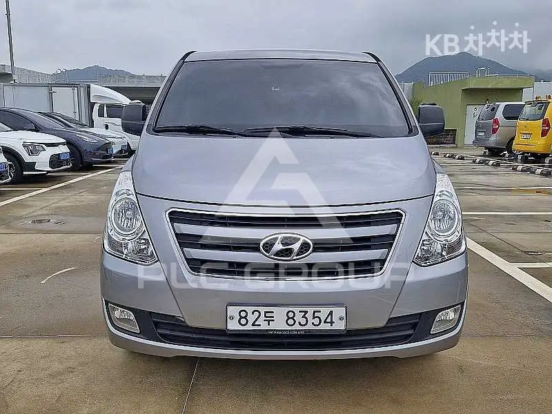 2016 Hyundai Starex