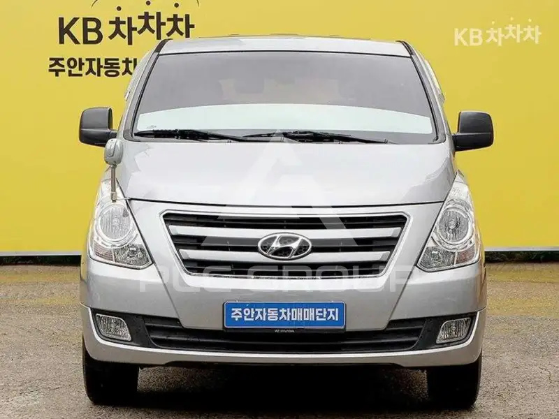 2016 Hyundai Starex