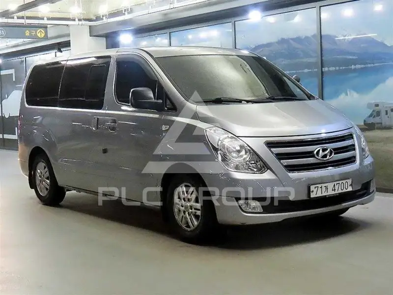 2016 Hyundai Starex