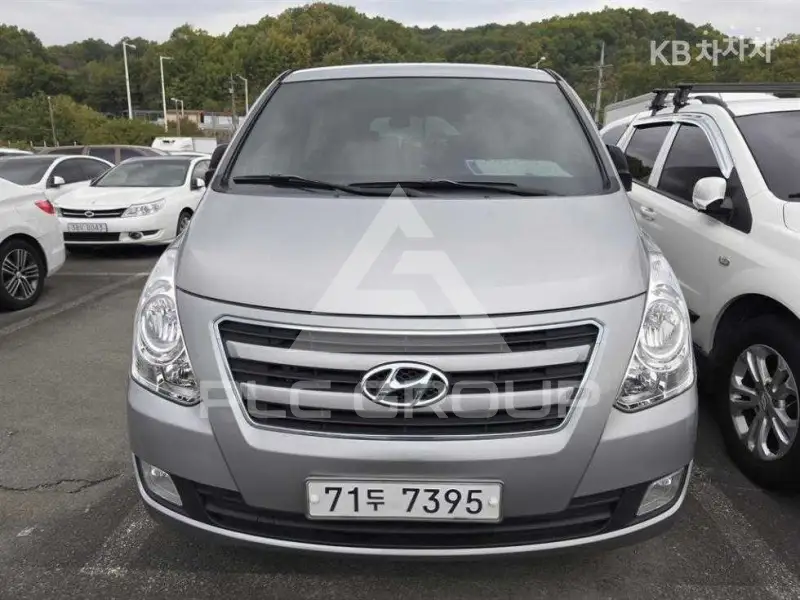 2016 Hyundai Starex