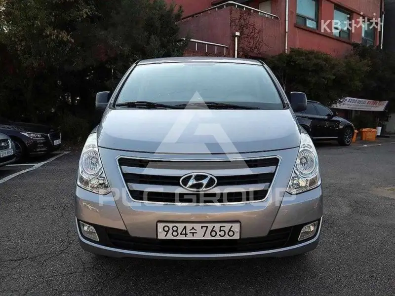 2016 Hyundai Starex