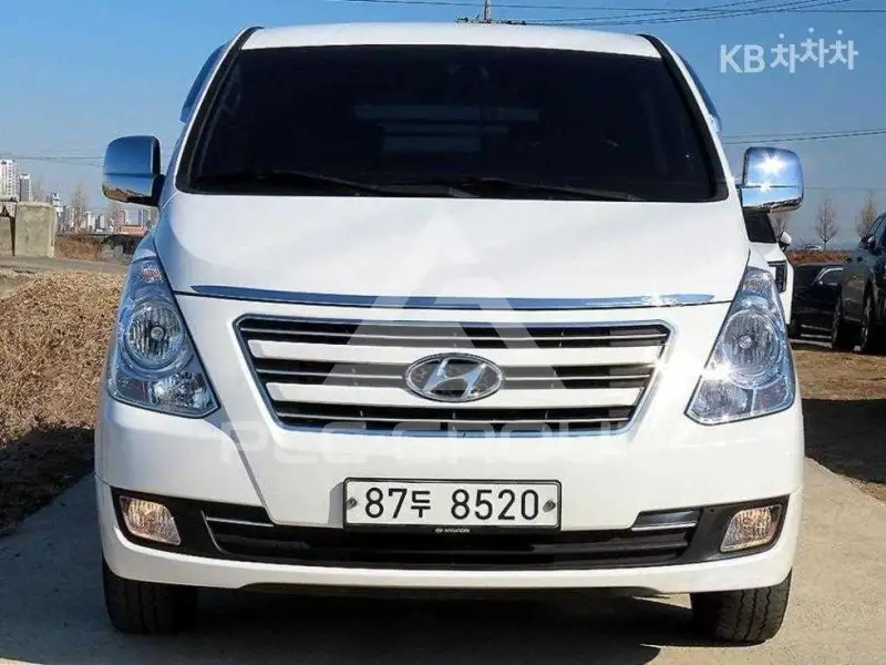 2016 Hyundai Starex