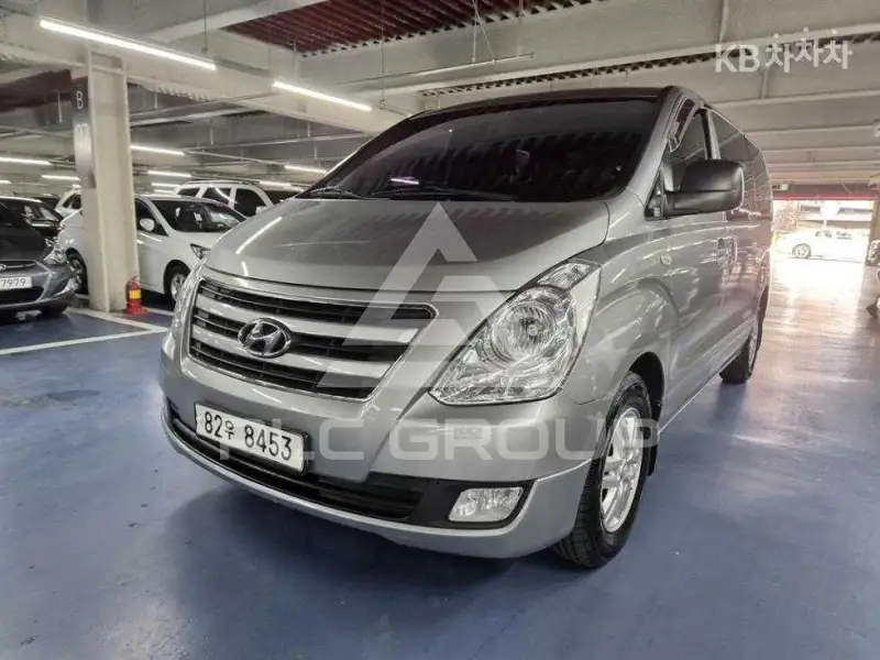 2016 Hyundai Starex