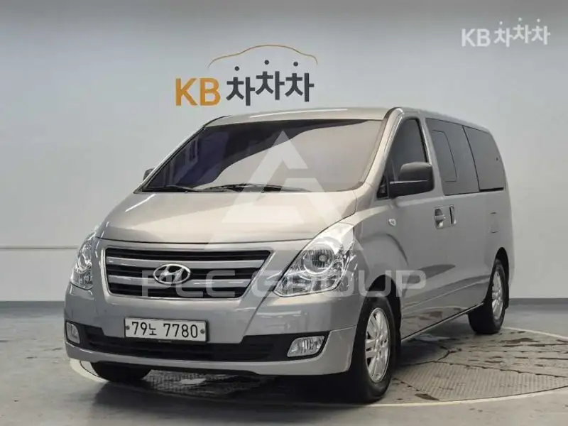 2016 Hyundai Starex