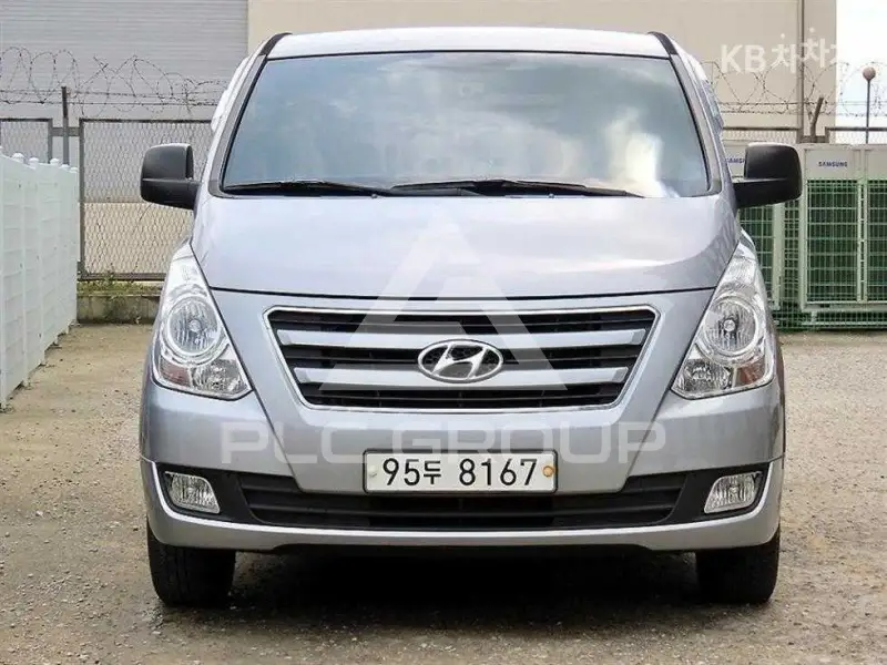 2016 Hyundai Starex