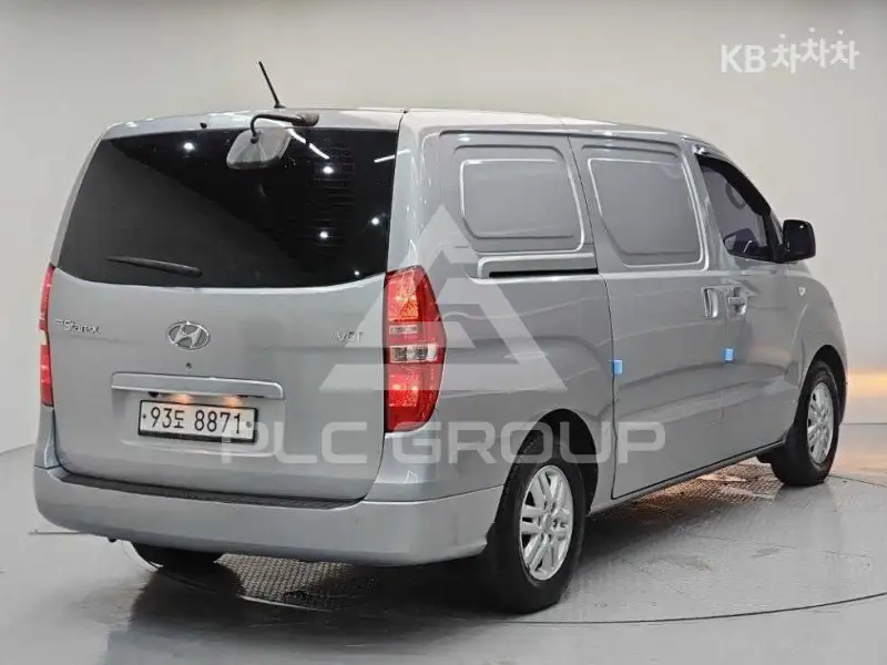 2016 Hyundai Starex