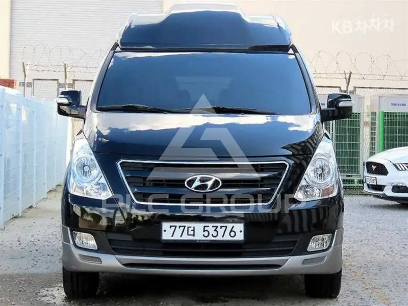 2016 Hyundai Starex