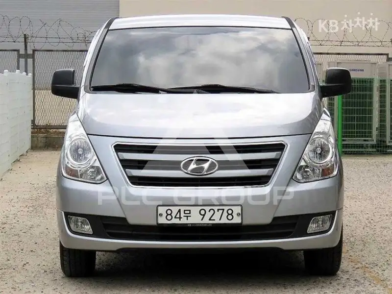 2016 Hyundai Starex