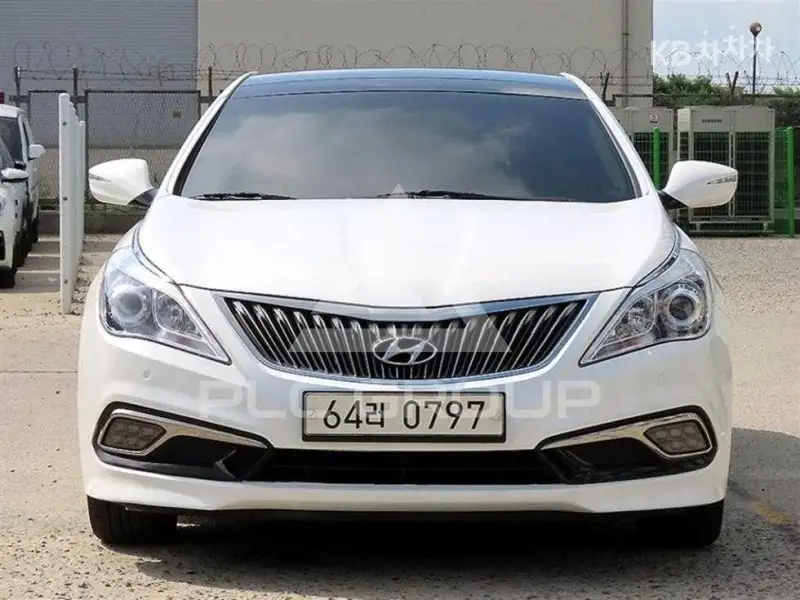 2016 Hyundai Grandeur