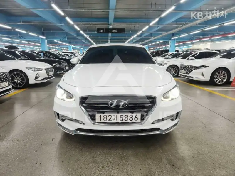 2016 Hyundai Grandeur