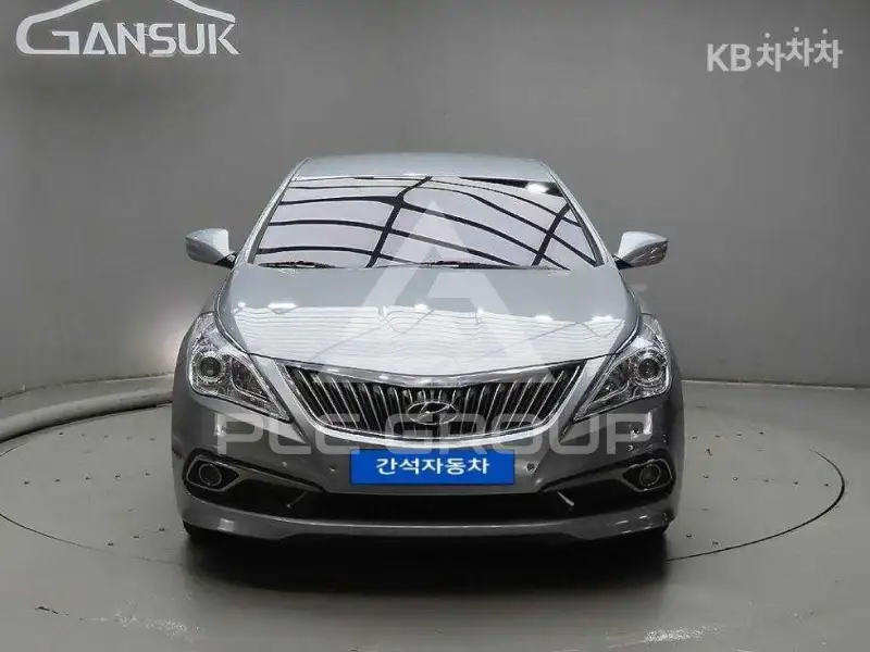2016 Hyundai Grandeur