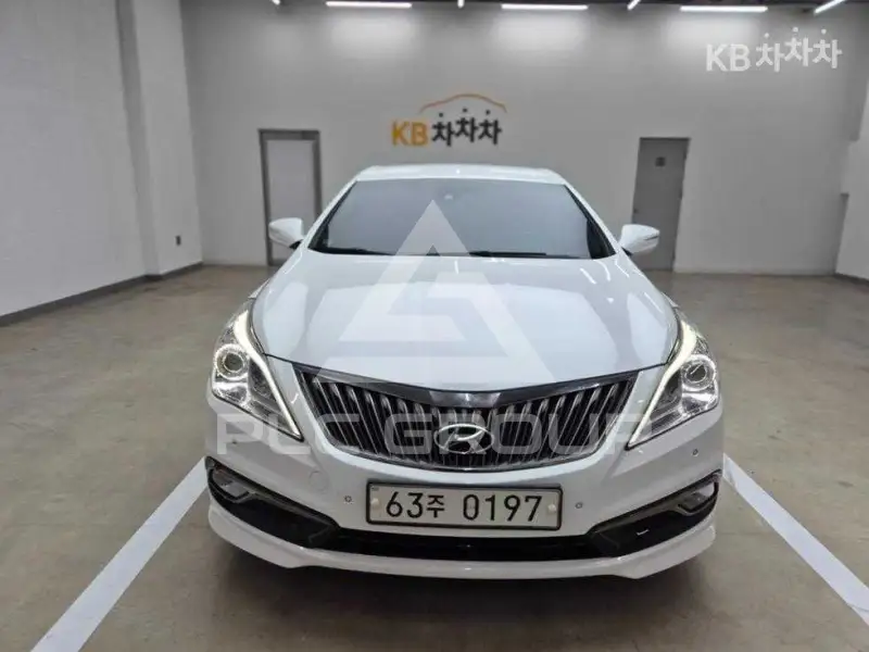 2016 Hyundai Grandeur