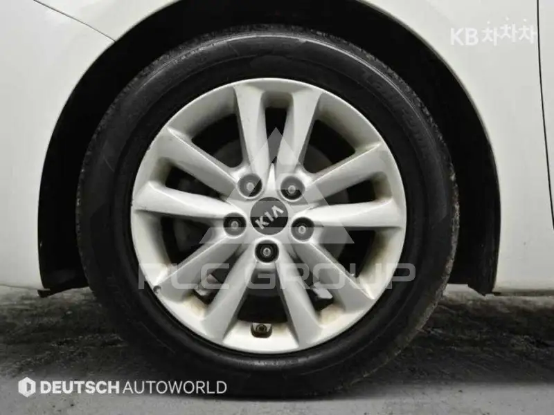 2016 KIA K3