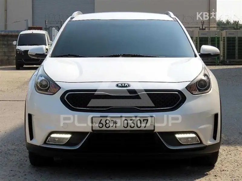 2016 KIA Niro