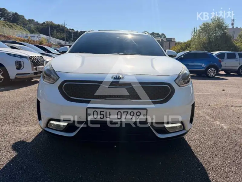2016 KIA Niro