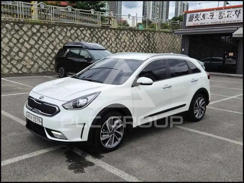 2016 KIA Niro