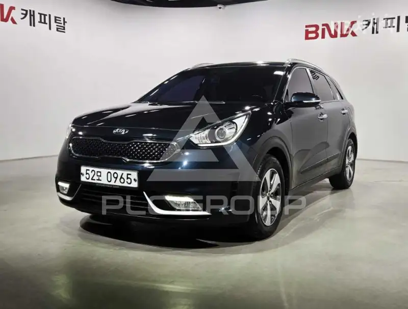 2016 KIA Niro