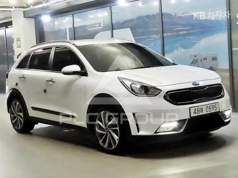 2016 KIA Niro
