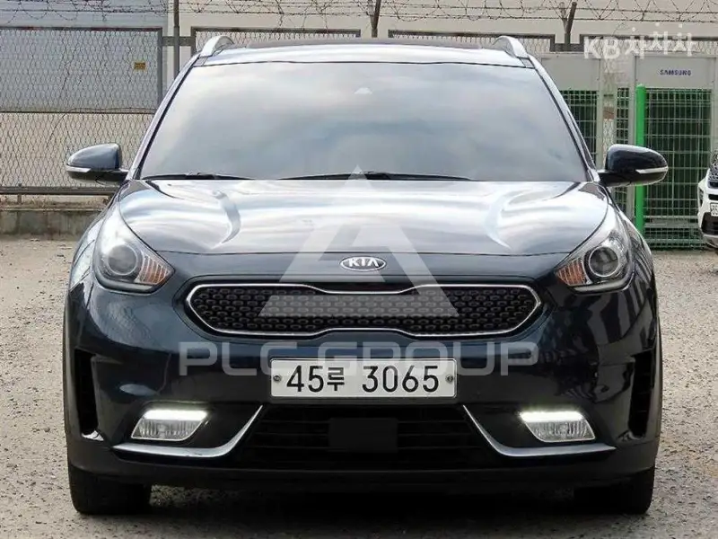 2016 KIA Niro