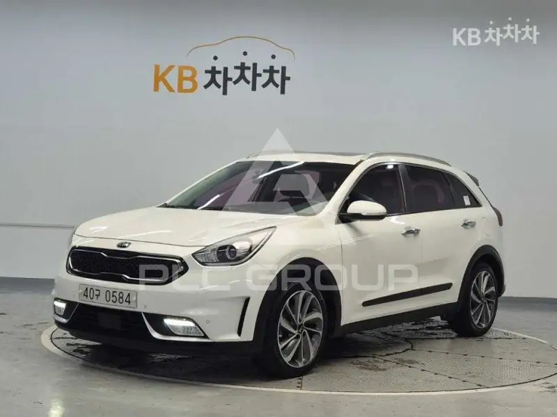 2016 KIA Niro